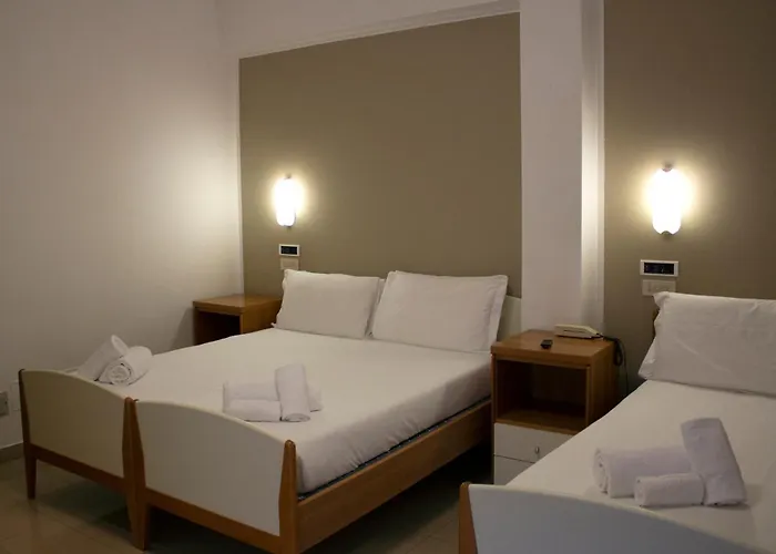 Ah Hostel *